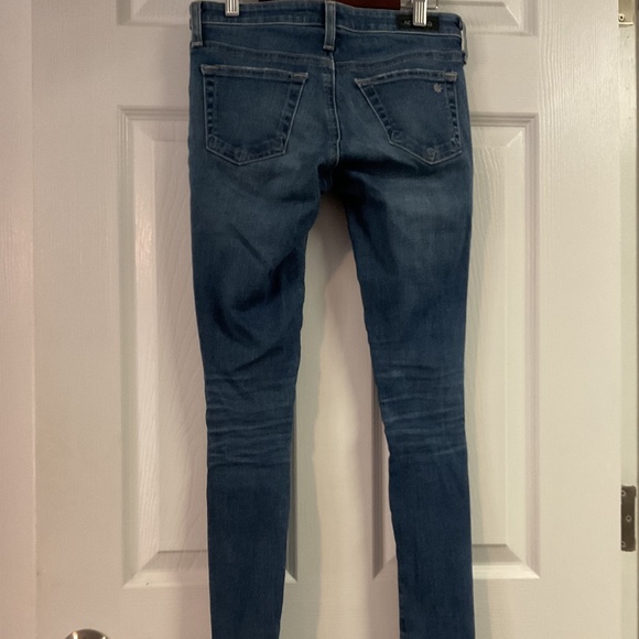 Alexa Chung for AG - Picture 4 of 4